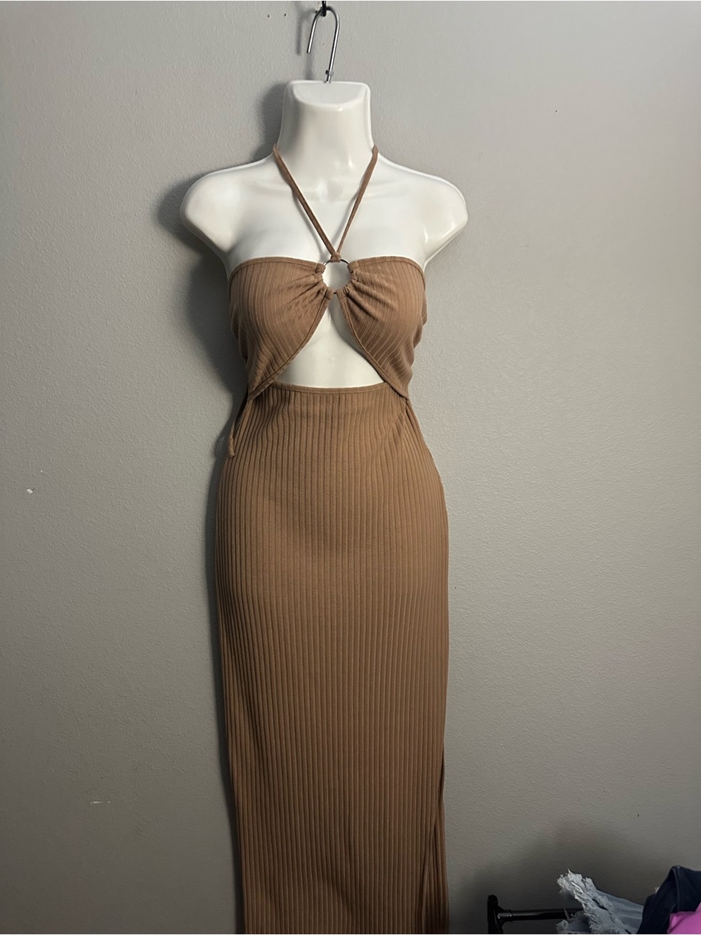 SHEIN Tan Ribbed Halter Cutout Maxi Dress with Ring Detail